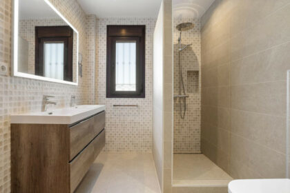 49ae48adb90469ce65d544322b0442d9 - 27