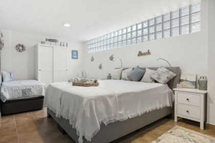 49ae48adb90469ce65d544322b0442d9 - 38