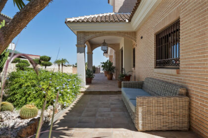 49ae48adb90469ce65d544322b0442d9 - 47