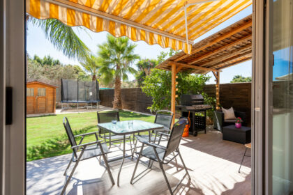 4a1c14ffd5efe5973d5a7c92e90fc86f - 1