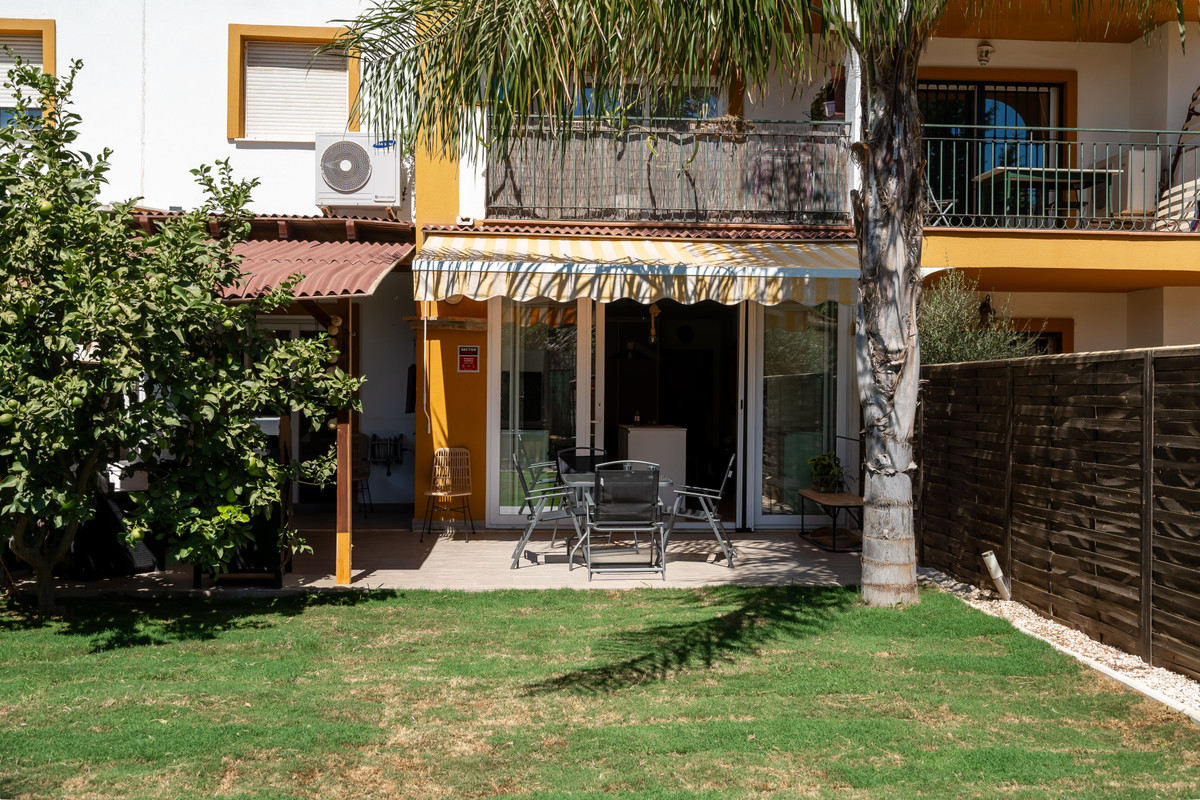 4a1c14ffd5efe5973d5a7c92e90fc86f - 17