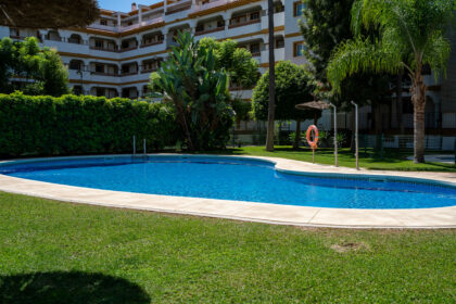 4a1c14ffd5efe5973d5a7c92e90fc86f - 31