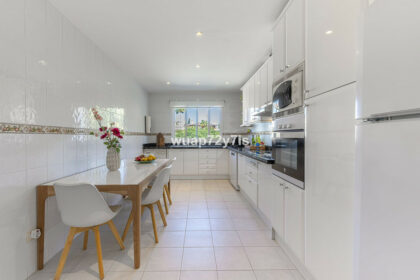 4a364ebc1628e9de61ca3ca3a35d722e - 17