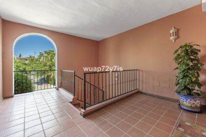 4a364ebc1628e9de61ca3ca3a35d722e - 23