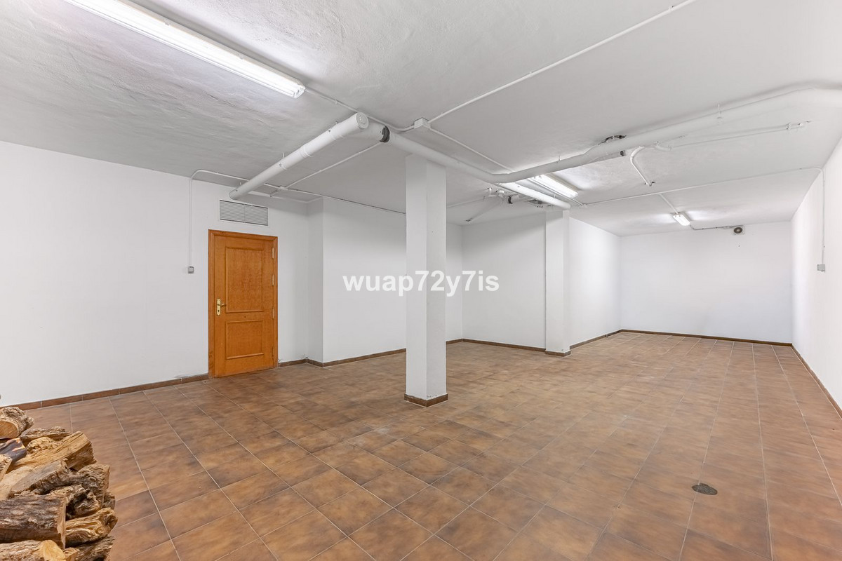 4a364ebc1628e9de61ca3ca3a35d722e - 25