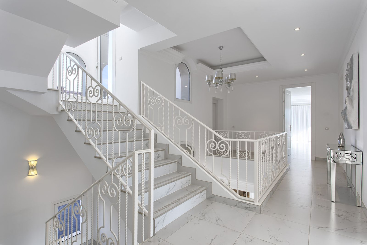 4bef54e9362ad64de65b9d0d1a367868 - 29