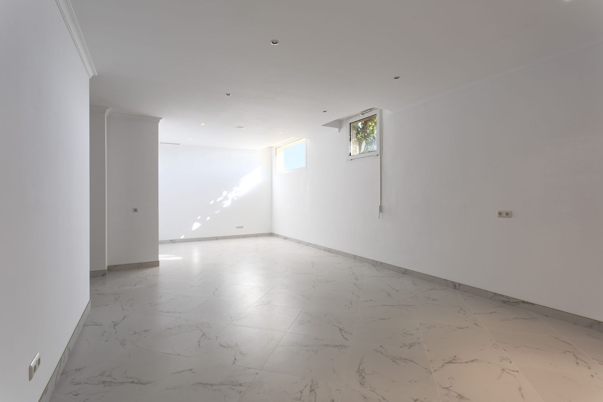 4bef54e9362ad64de65b9d0d1a367868 - 43