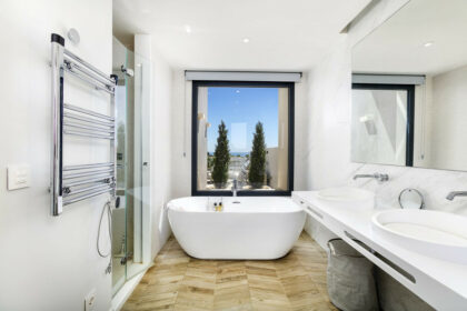 4c3fd03fa1887abd845dc1495ef8b196 - 18