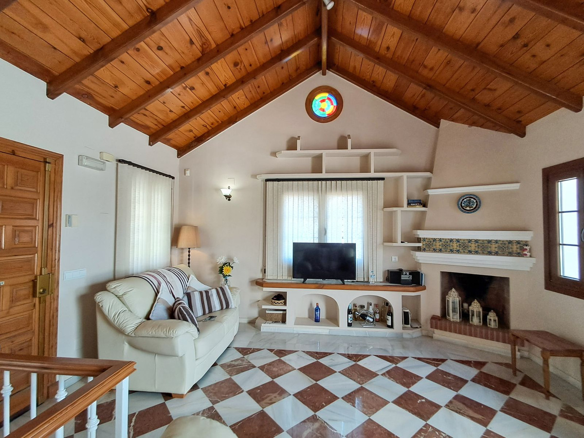 4c4d31320666bba8e7376b49eab9183e - 10