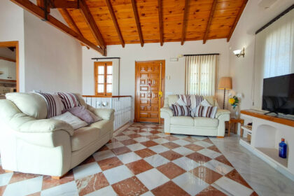 4c4d31320666bba8e7376b49eab9183e - 16