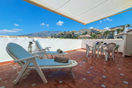 4c4d31320666bba8e7376b49eab9183e - 2