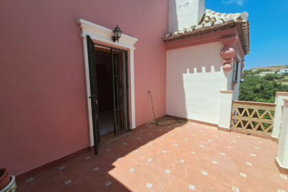 4c4d31320666bba8e7376b49eab9183e - 27