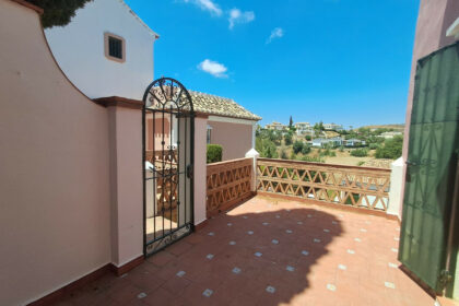 4c4d31320666bba8e7376b49eab9183e - 32