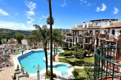 4c4d31320666bba8e7376b49eab9183e - 34