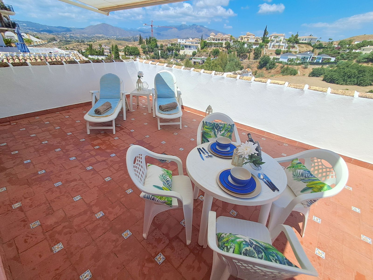 4c4d31320666bba8e7376b49eab9183e - 7