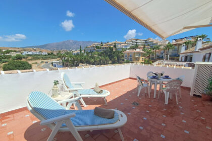 4c4d31320666bba8e7376b49eab9183e - 8