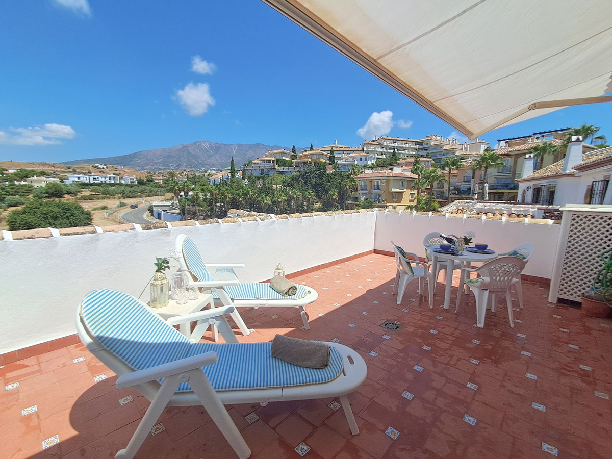 4c4d31320666bba8e7376b49eab9183e - 8