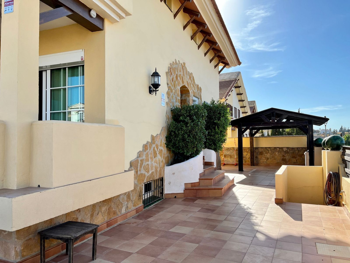 4c72e7bacf92832fcea520485327f4b0 - 17