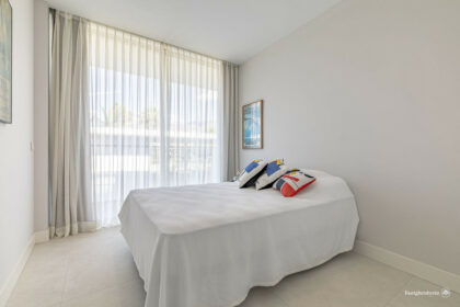 4d5021fe6d5761880033547686efabb9 - 19