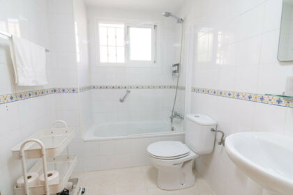 4e2d1754bfc735d52721cdc4b728c04b - 27