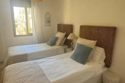 4e564bcc6da0e03c8b813b2f44eb88dd - 12