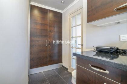 4f504e99ba59b294208bb3f1a524d6bb - 32