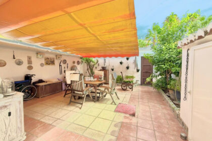 4f72387488fc7270064925beda1df421 - 1