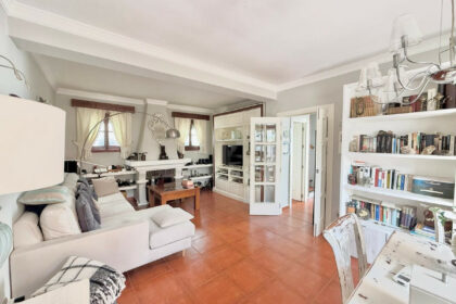 4f72387488fc7270064925beda1df421 - 15