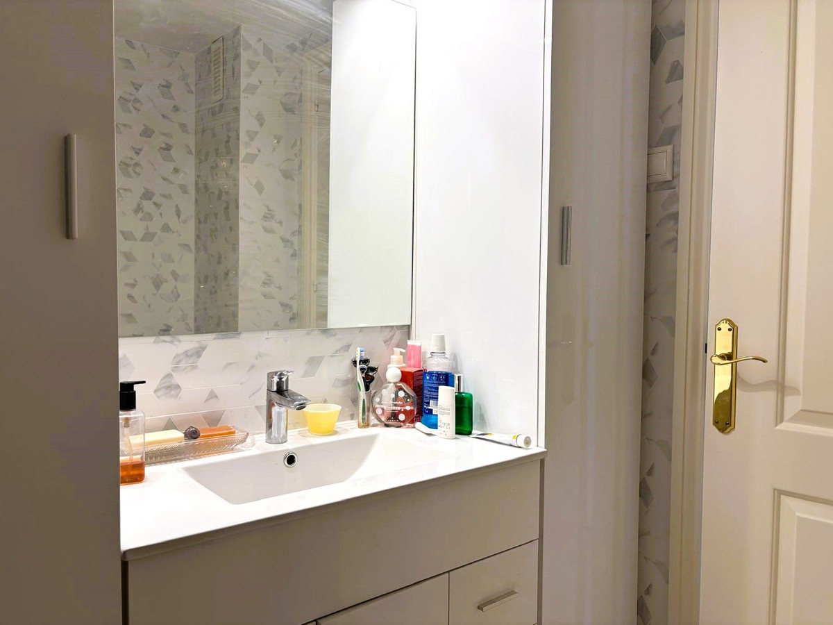 4f82ed841d57cfca22877ad5a01441fe - 12