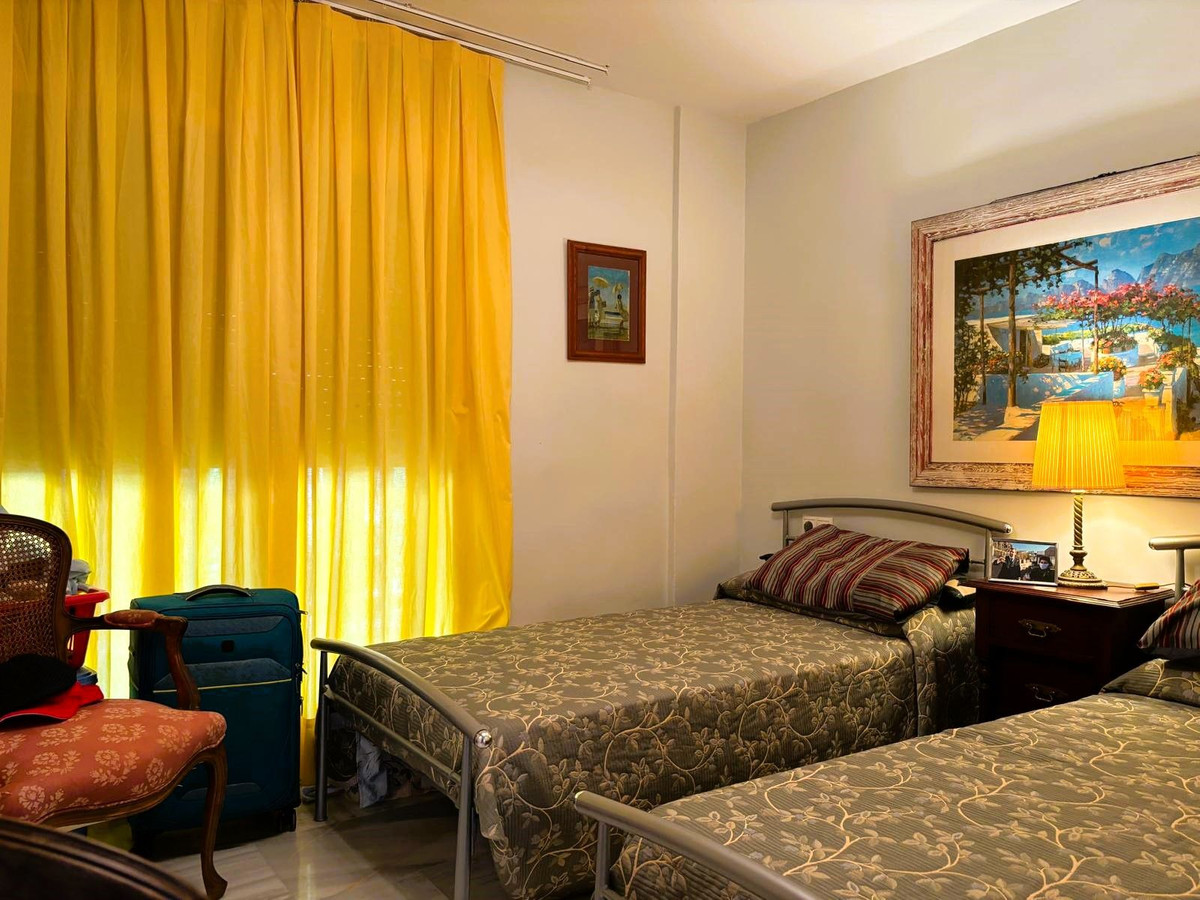 4f82ed841d57cfca22877ad5a01441fe - 14