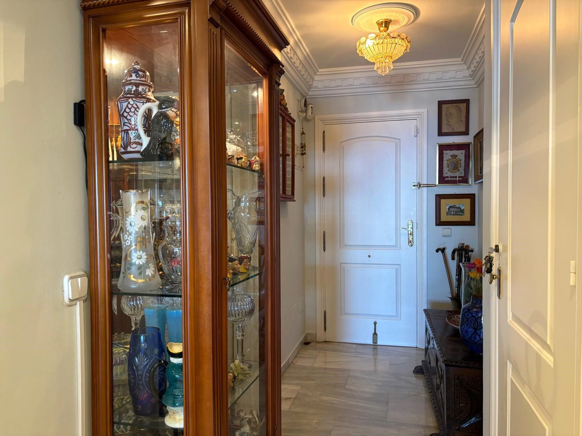 4f82ed841d57cfca22877ad5a01441fe - 4