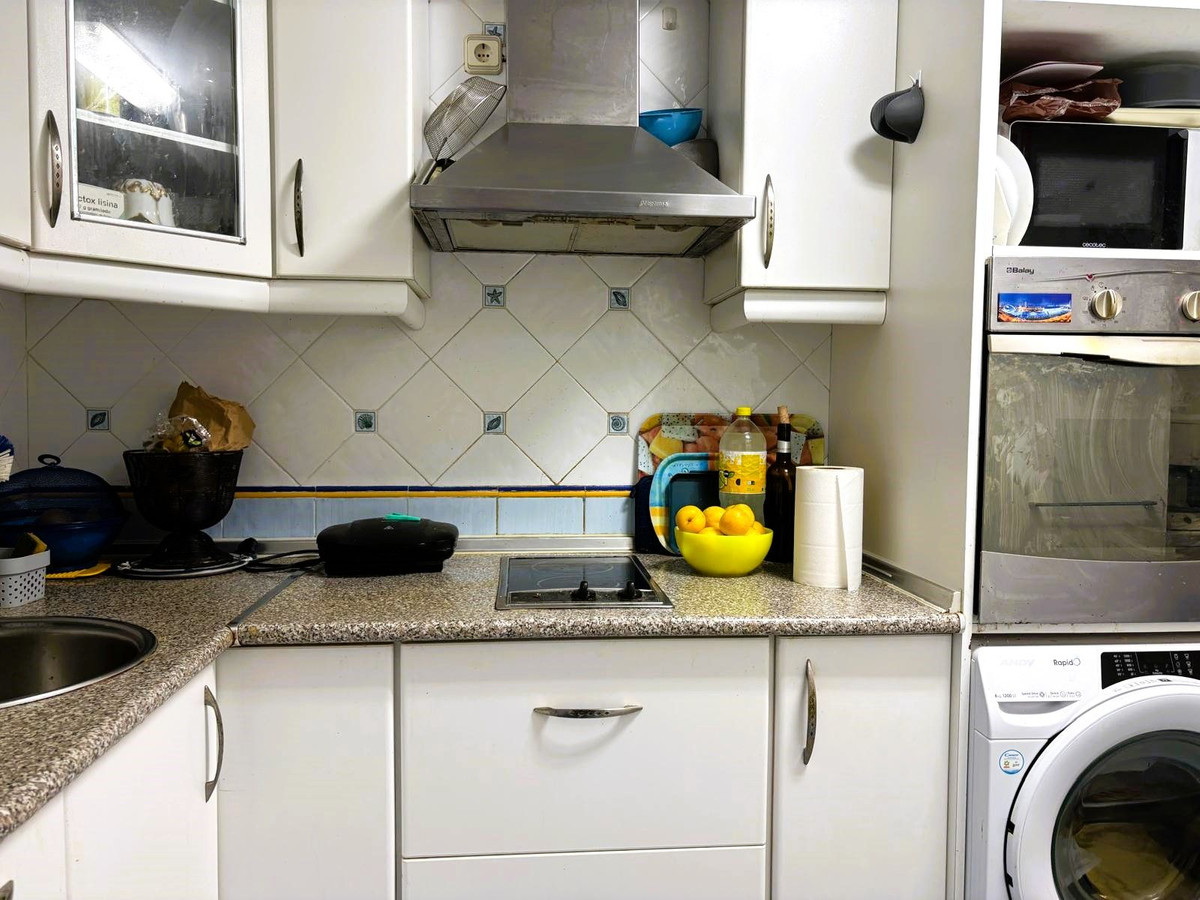 4f82ed841d57cfca22877ad5a01441fe - 6