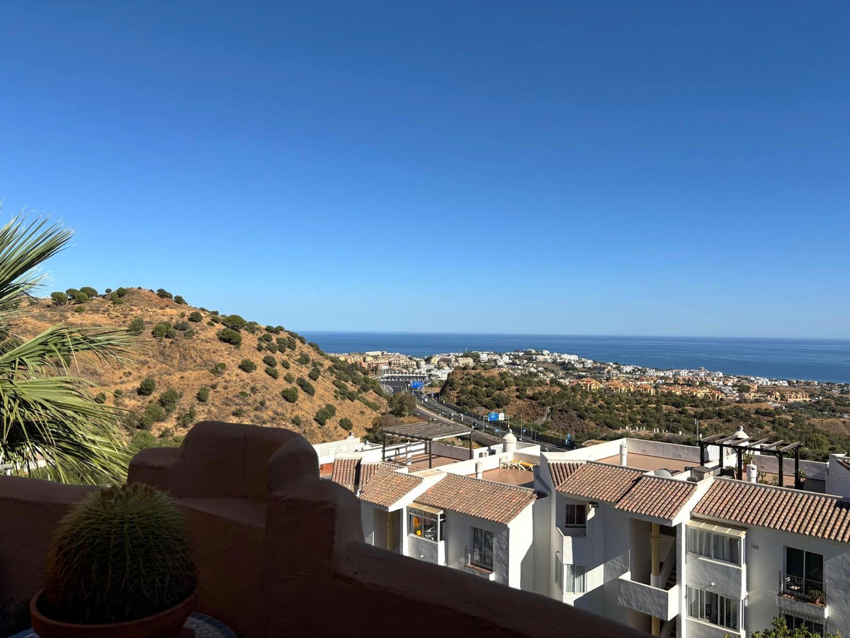 4f82ed841d57cfca22877ad5a01441fe - 8