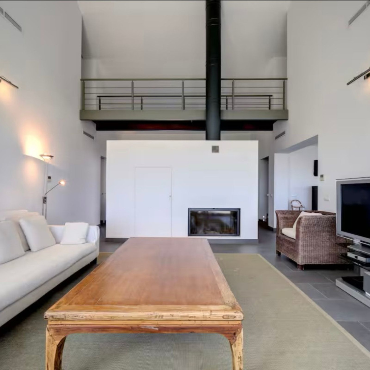 521efd8d4fa5c677322140477d484147 - 12