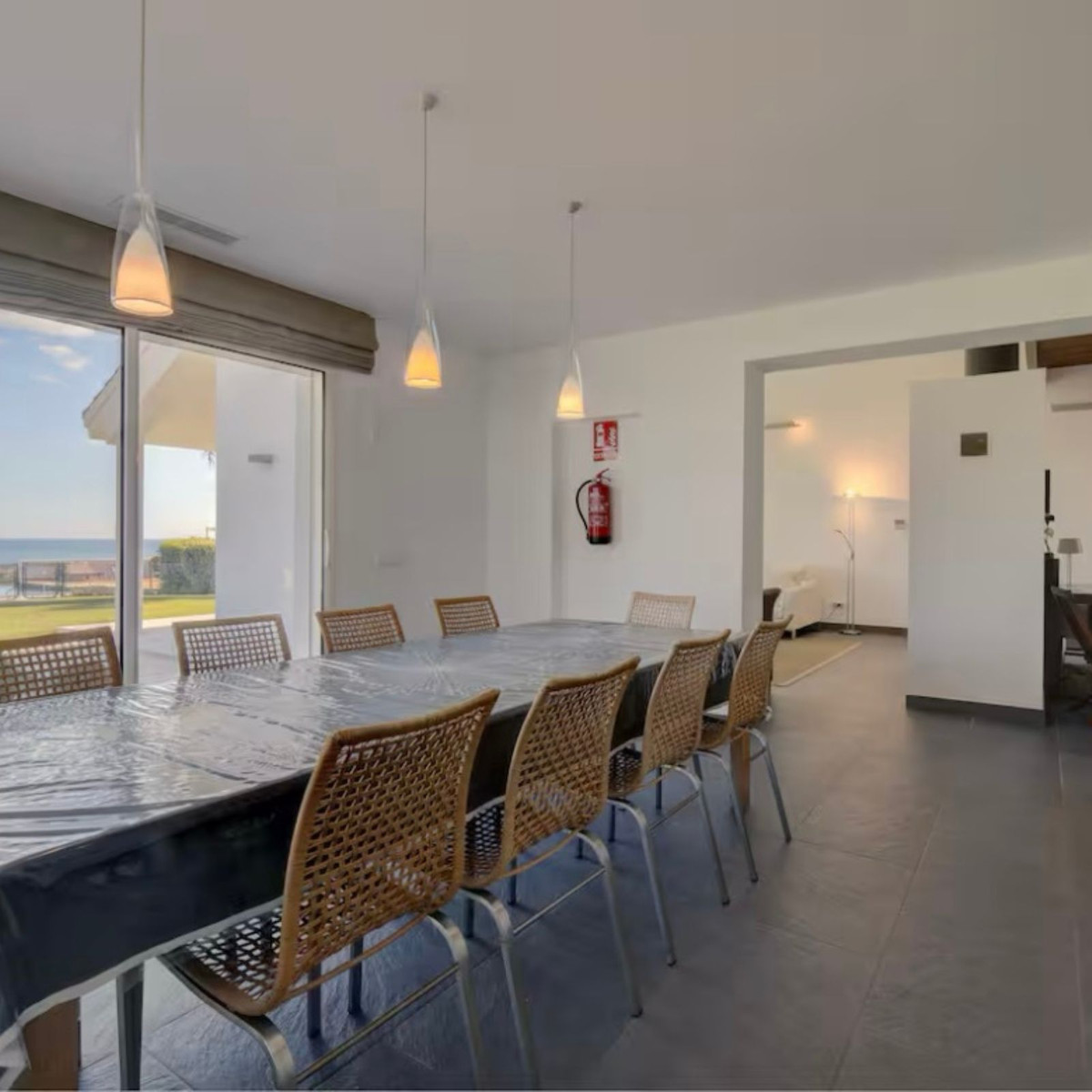 521efd8d4fa5c677322140477d484147 - 16