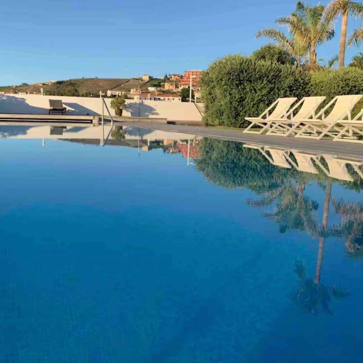 521efd8d4fa5c677322140477d484147 - 18