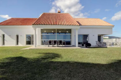 521efd8d4fa5c677322140477d484147 - 2