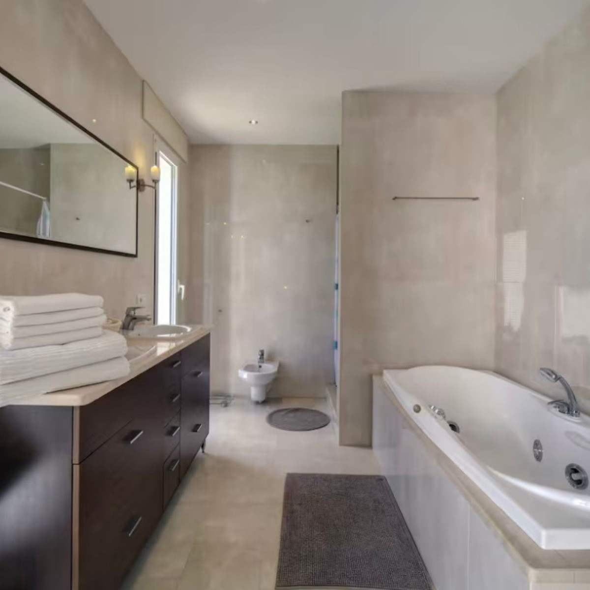 521efd8d4fa5c677322140477d484147 - 27