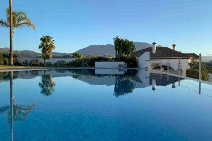 521efd8d4fa5c677322140477d484147 - 3