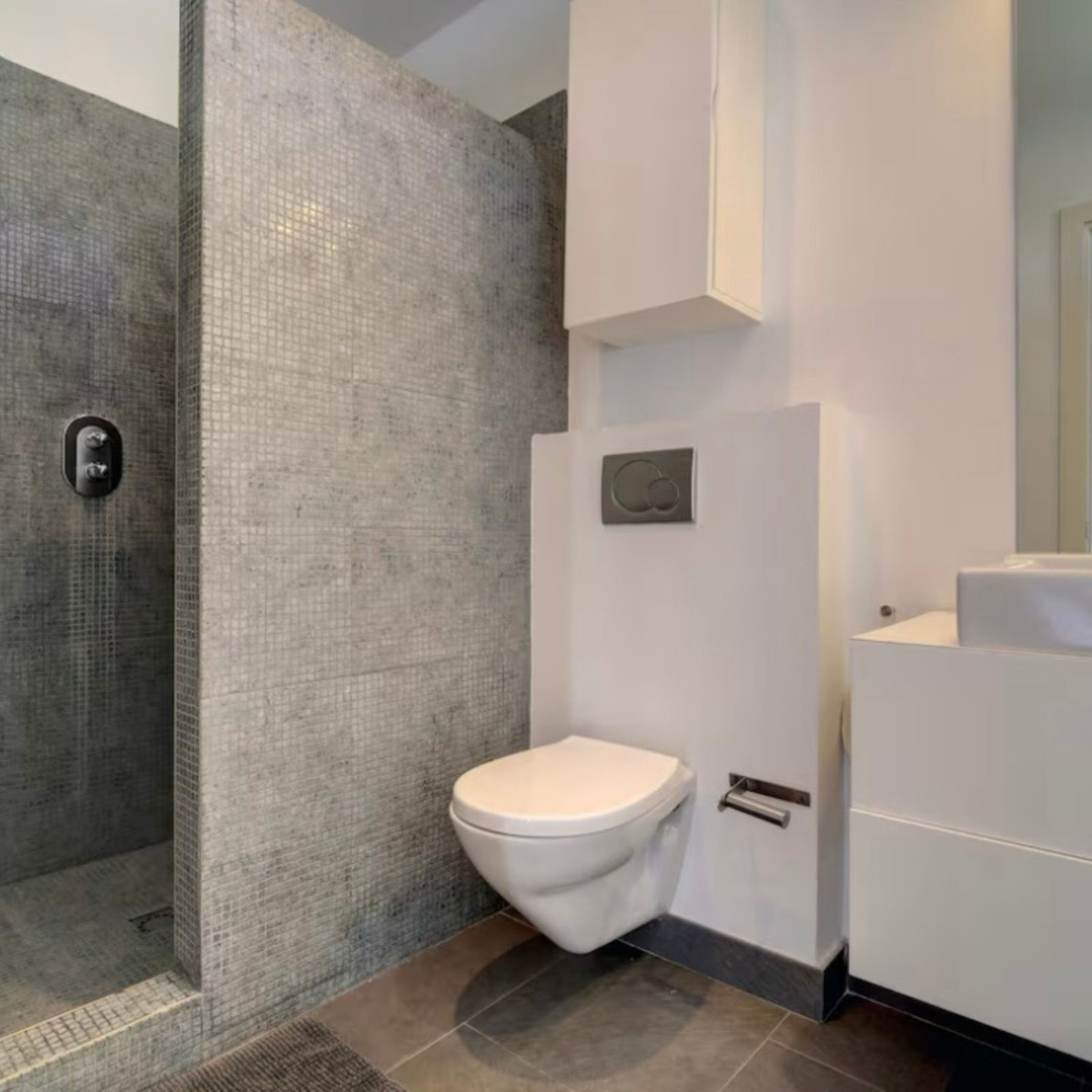 521efd8d4fa5c677322140477d484147 - 31