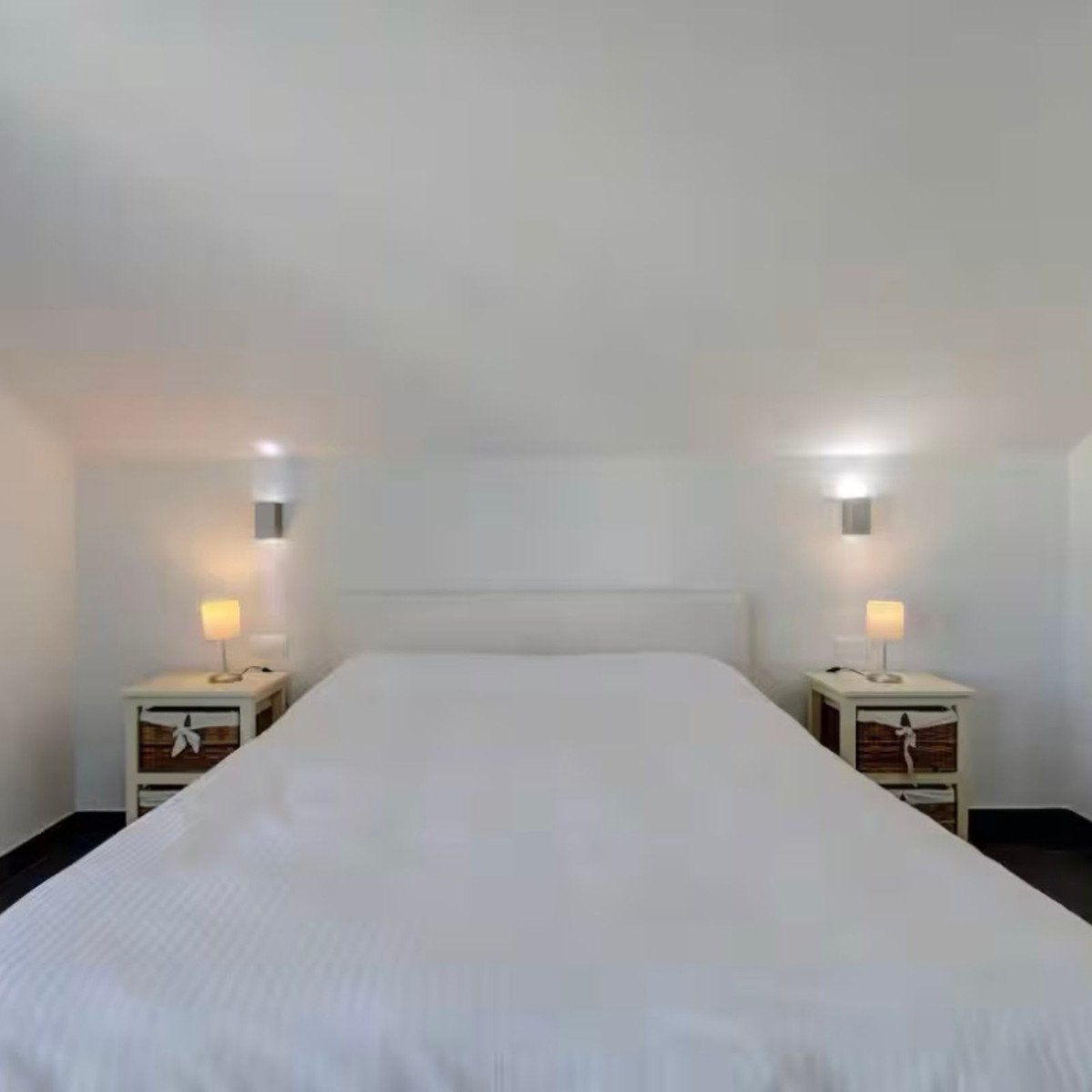 521efd8d4fa5c677322140477d484147 - 32