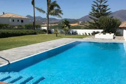 521efd8d4fa5c677322140477d484147 - 4