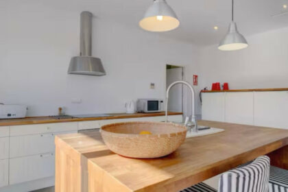 521efd8d4fa5c677322140477d484147 - 51