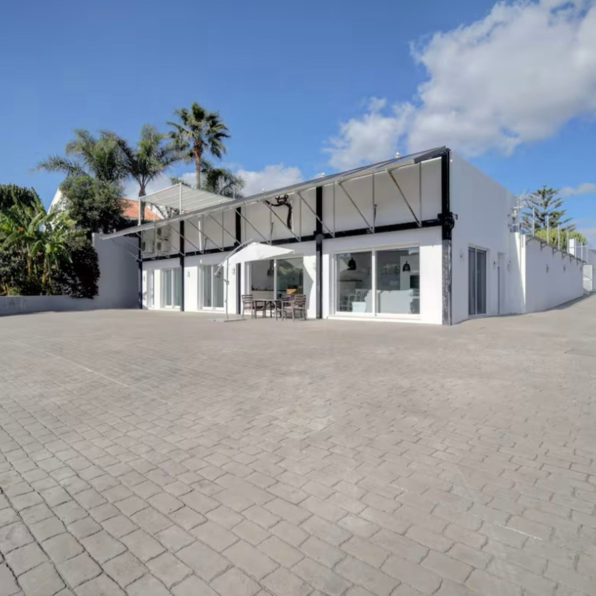 521efd8d4fa5c677322140477d484147 - 53