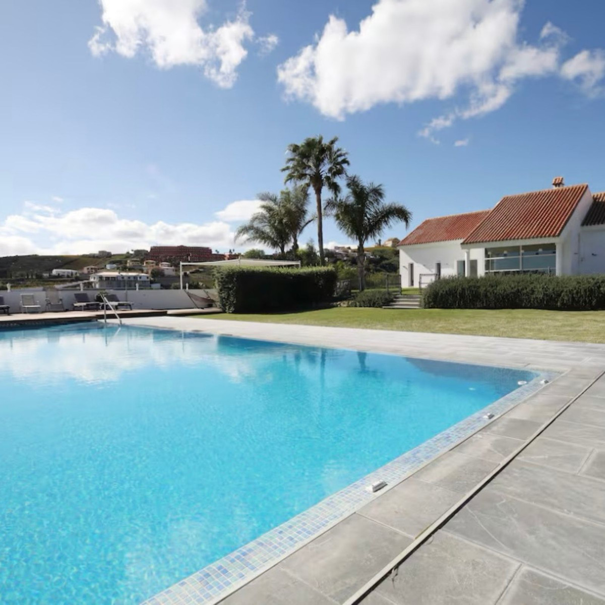 521efd8d4fa5c677322140477d484147 - 56