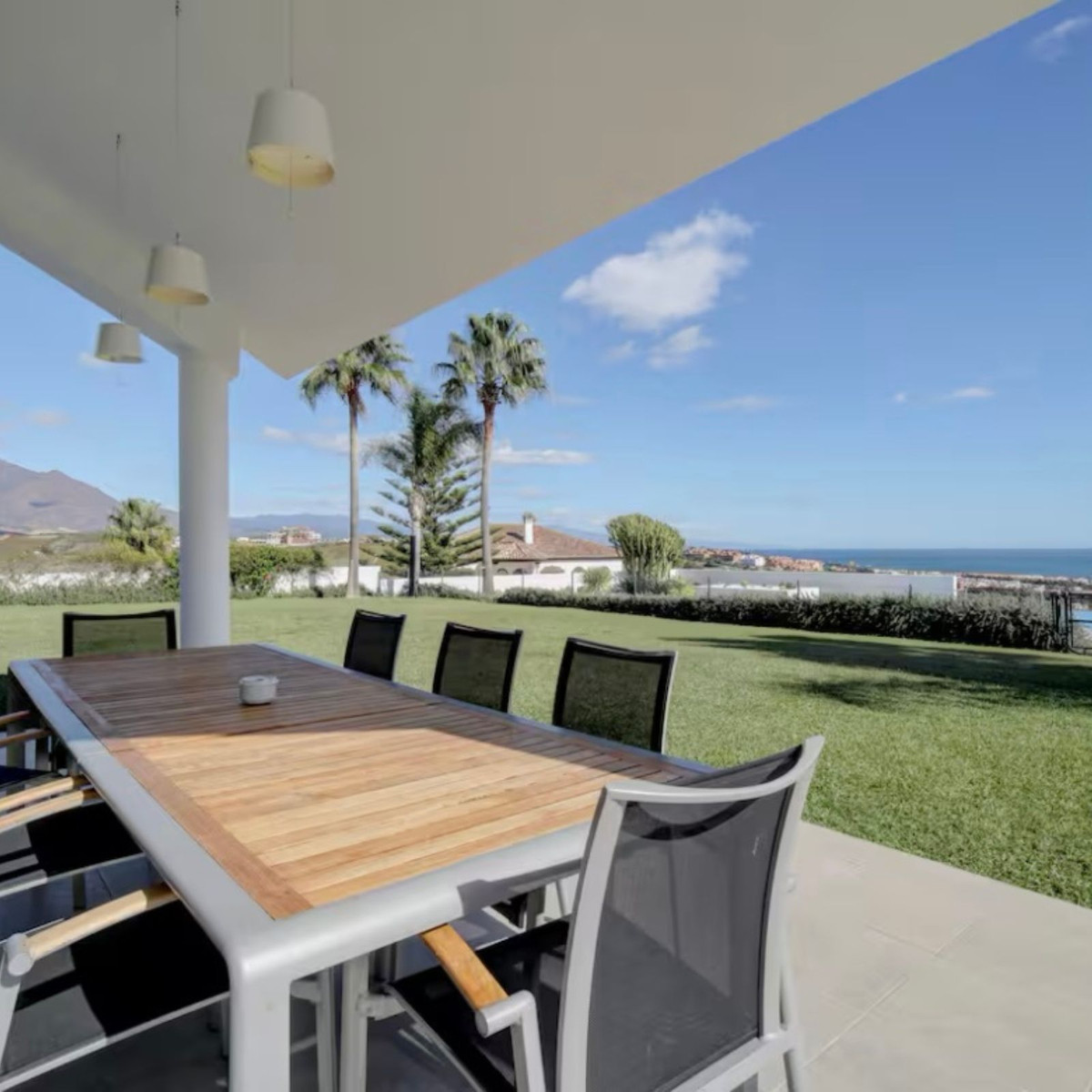 521efd8d4fa5c677322140477d484147 - 6