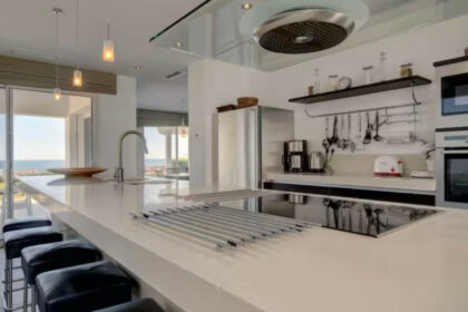 521efd8d4fa5c677322140477d484147 - 8