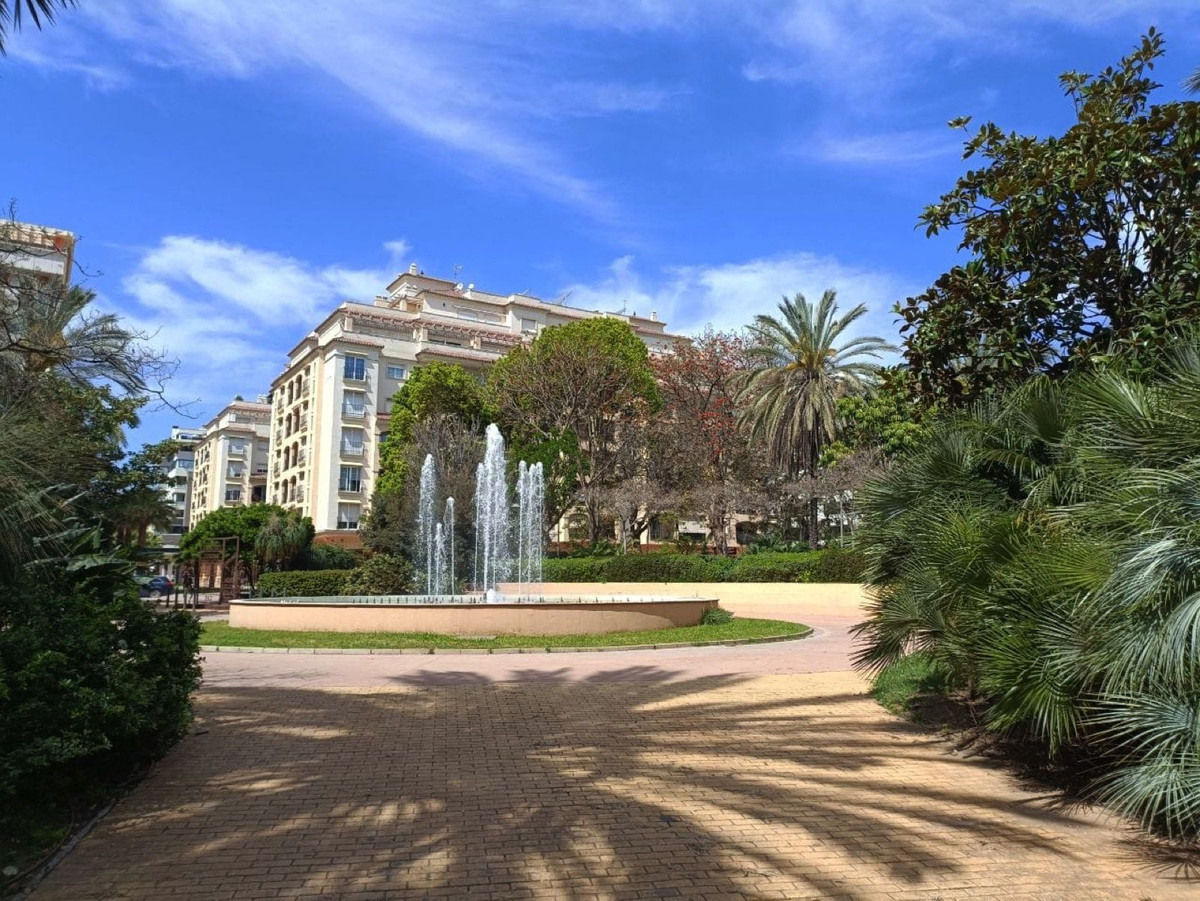 5224a3ac3e9cec5a711c0fc1ee558b77 - 1