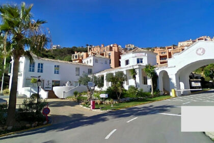 5238c198da70a1d2696f0f03ec1ec674 - 1