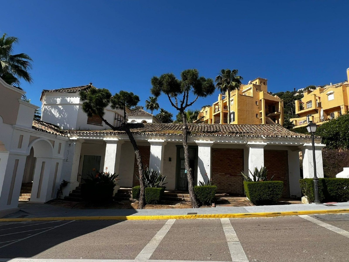 5238c198da70a1d2696f0f03ec1ec674 - 4